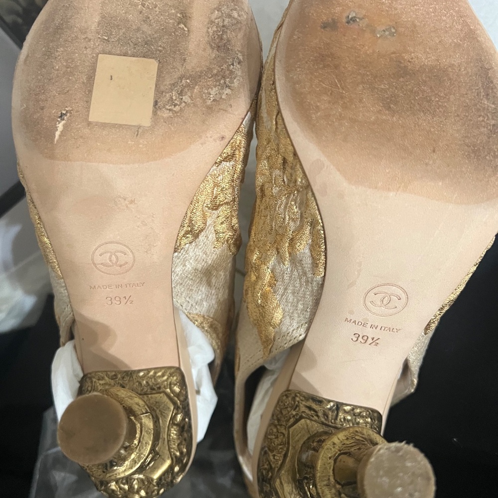 CHANEL CHAUSSURES OUVE BOOTIES - Picture 4 of 6